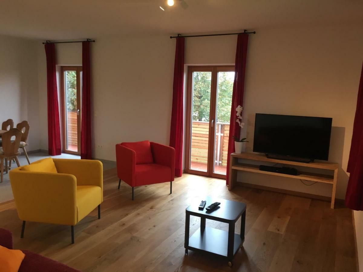 Ferienwohnungen Reschenhof Rosenheim Phòng bức ảnh